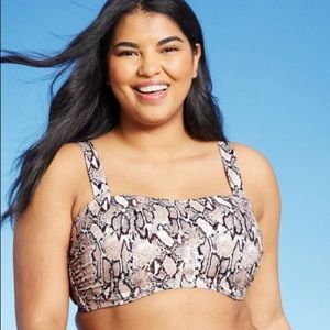 NWT Square Neck Bralette Bikini Top